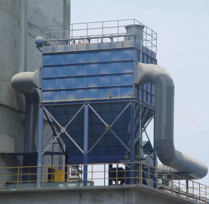 6万风量塑烧板除尘器价格解析及在污泥处理设备中的应用